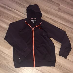 Nike therma fit hoodie